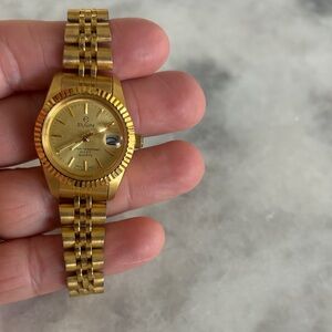 Elgin Gold-Tone Women's Bracelet Watch EC 400 012